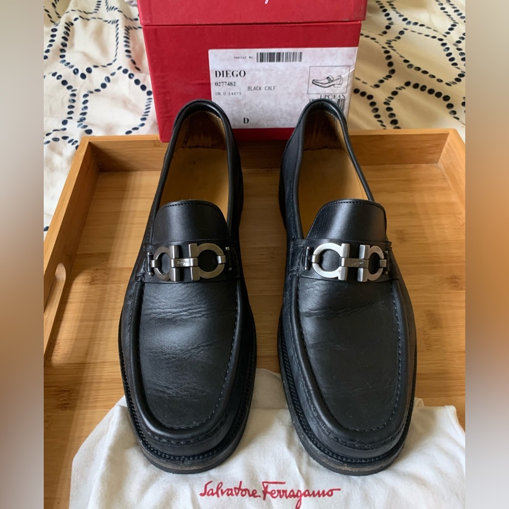 Salvatore Ferragamo shoes. Model Diego. Black color. Size 10.